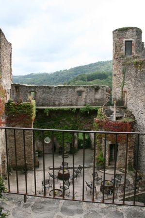 Belcastel
