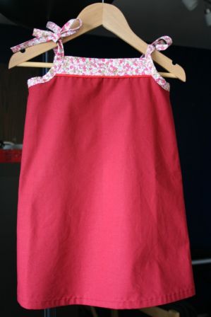 Popover Sundress Oliver+S, août 2011 Popover Sundress Oliver+S